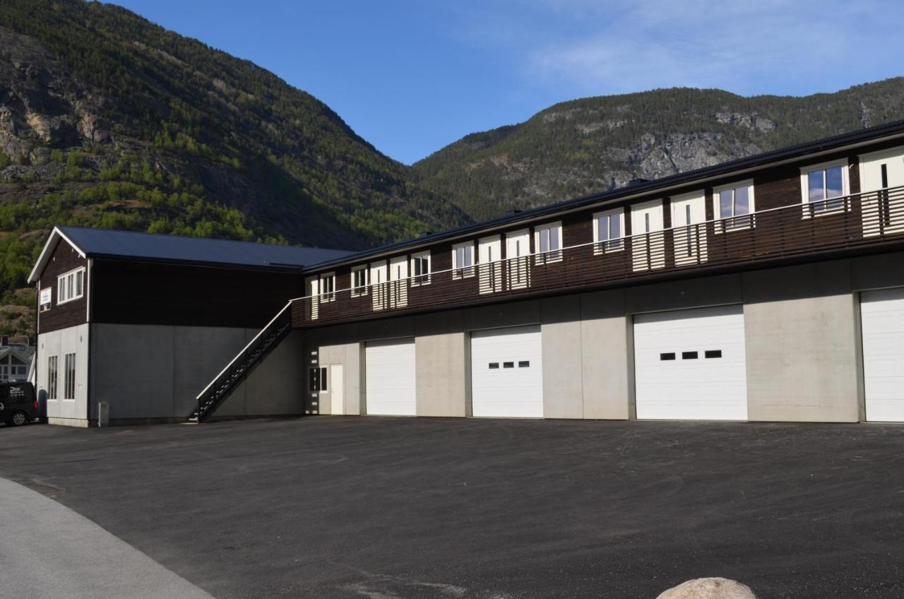 Einemo Apartments Lærdalsøyri Exterior foto